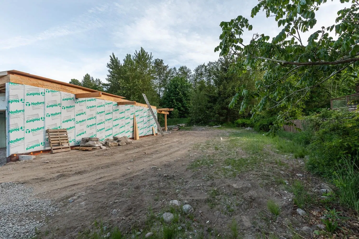 Photo 5 of 10 at 1583 Eagle Run Drive