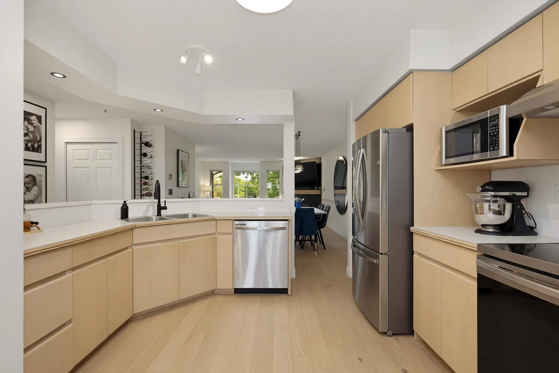 Photo 4 of 29 at #7 – 19160 119 Avenue