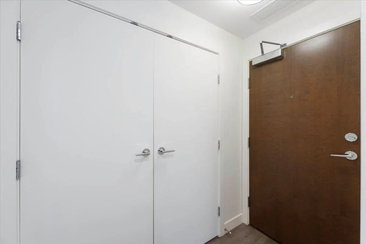 Photo 3 of 29 at #2105 – 4465 Juneau Street