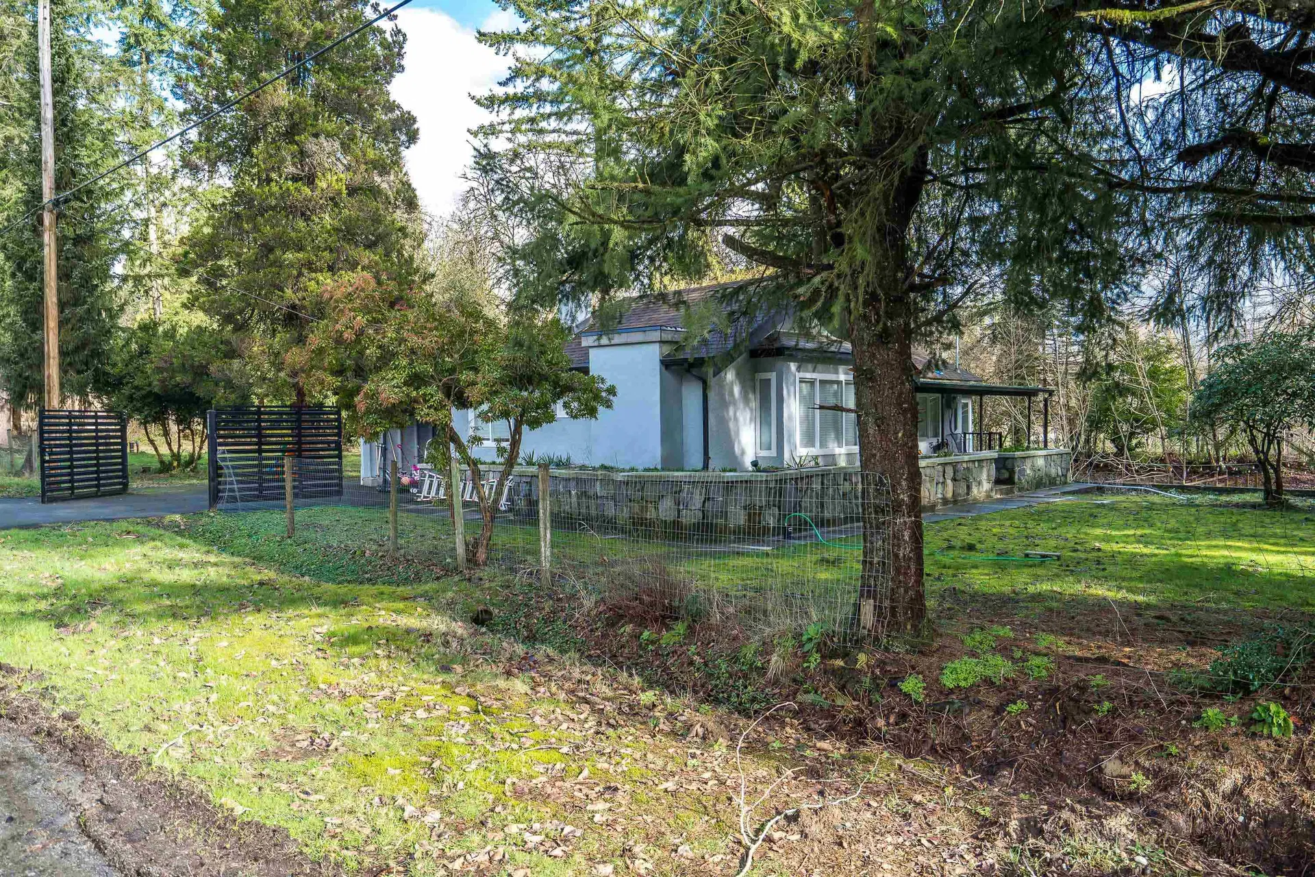 Photo 1 of 40 at 27601 104 Avenue