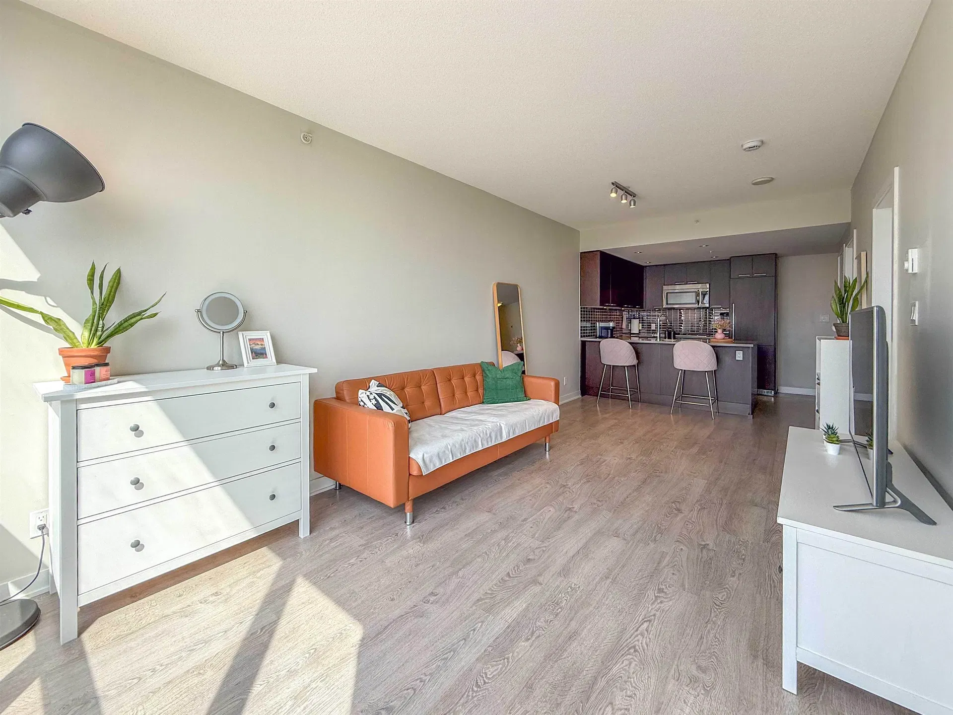 Photo 4 of 24 at #705 – 2975 Atlantic Avenue