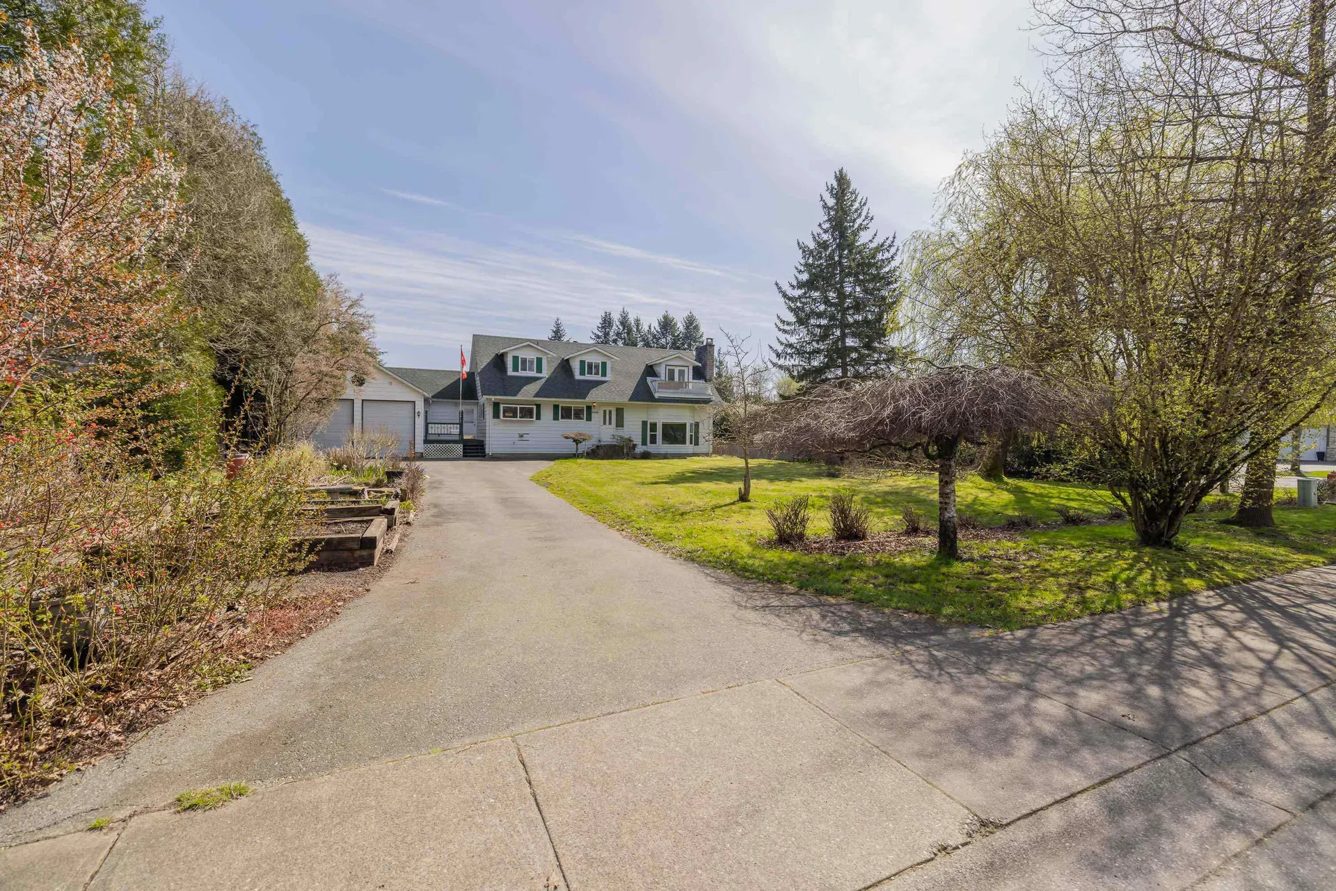 4458 Benz Crescent