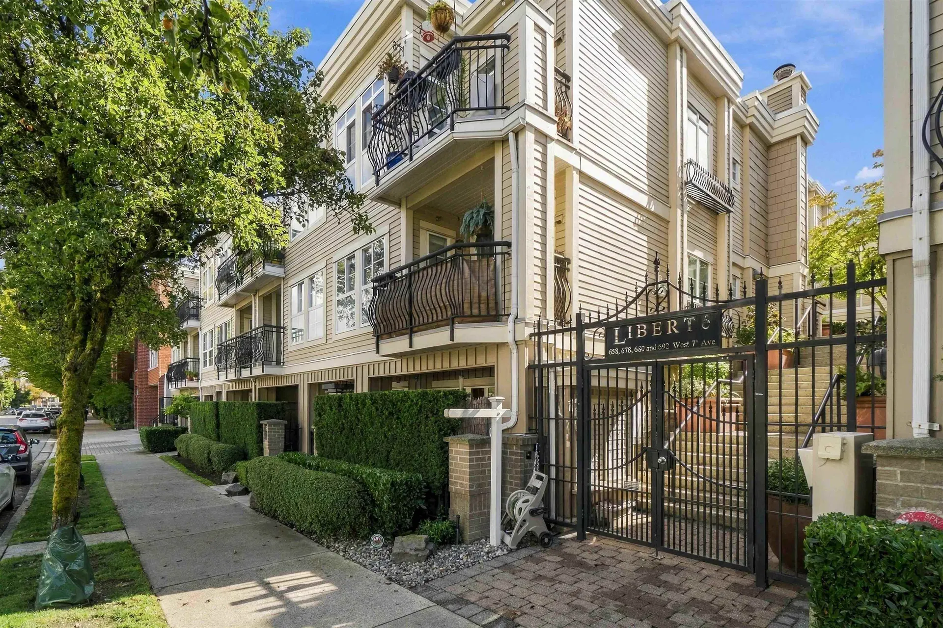 Photo 1 of 32 at #319 – 678 W 7th Avenue