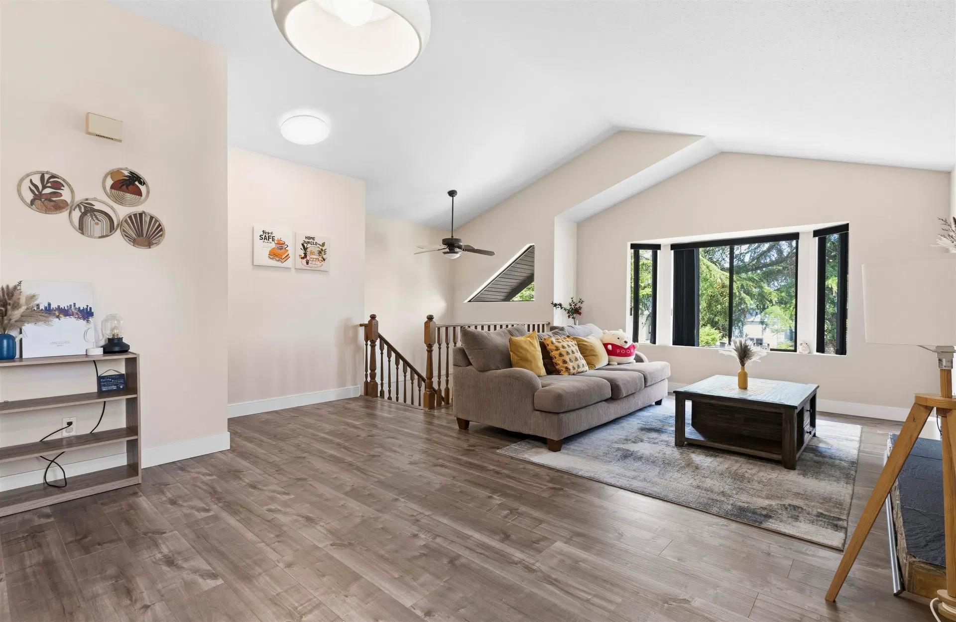 Photo 5 of 20 at 9768 151a Street