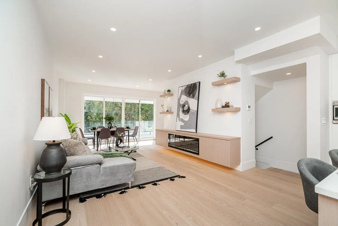 Photo 3 of 31 at #101 – 17059 0 Avenue
