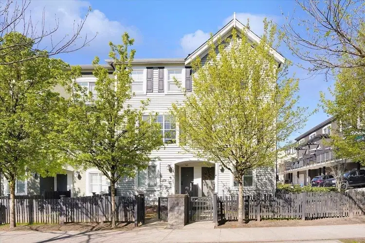 #39 – 19180 65 Avenue