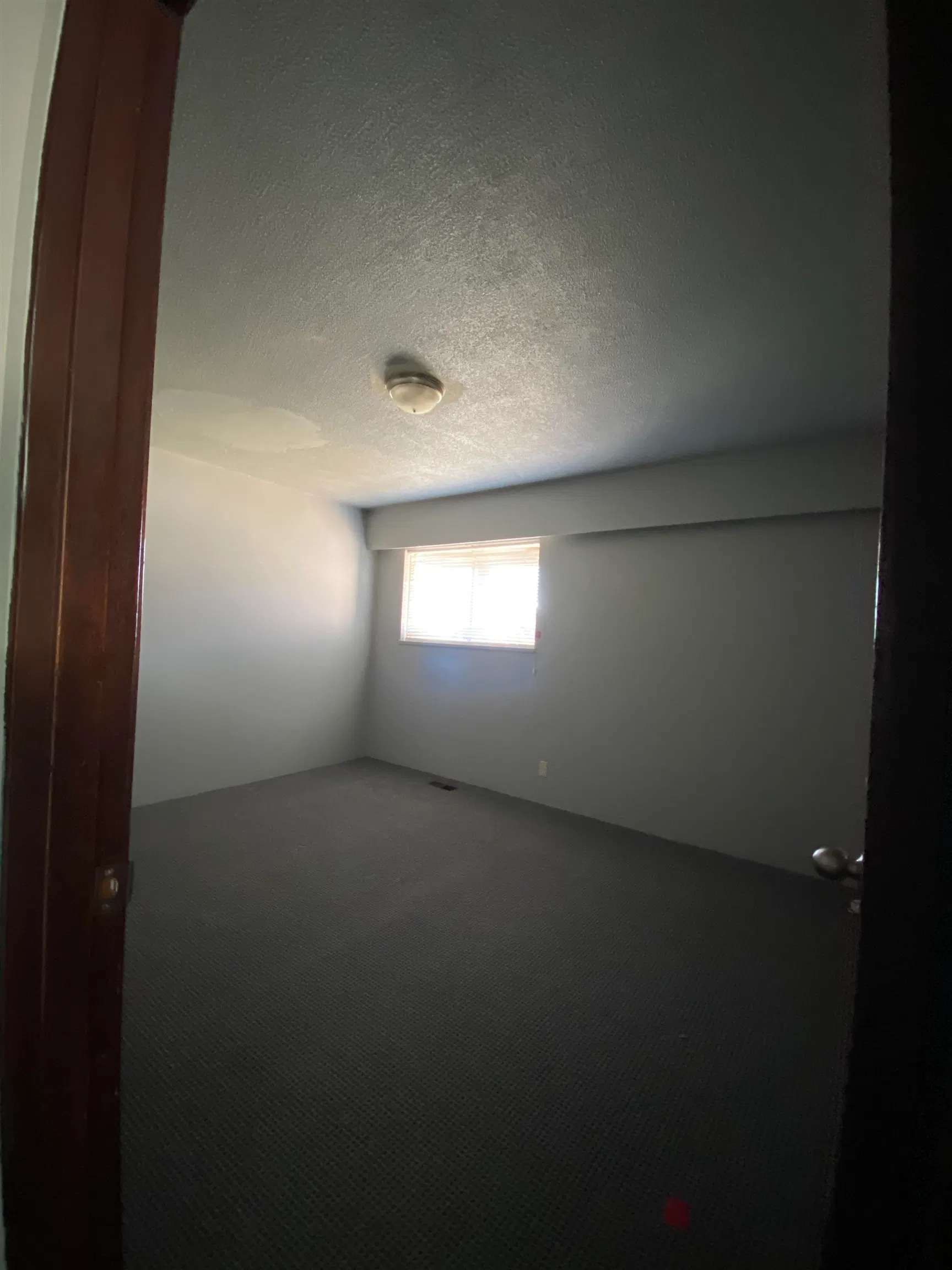 Photo 2 of 19 at 15855 Vine Avenue