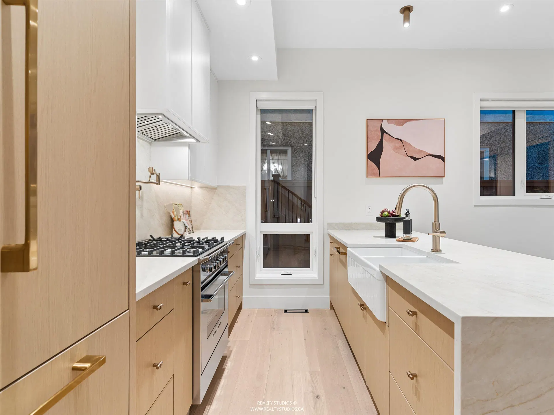 Photo 5 of 36 at #2 – 2541 E 2nd Avenue