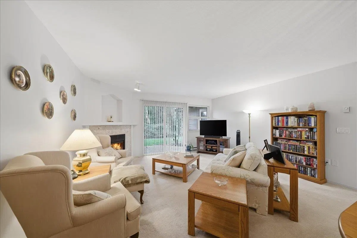 Photo 3 of 35 at #23 – 12071 232b Street