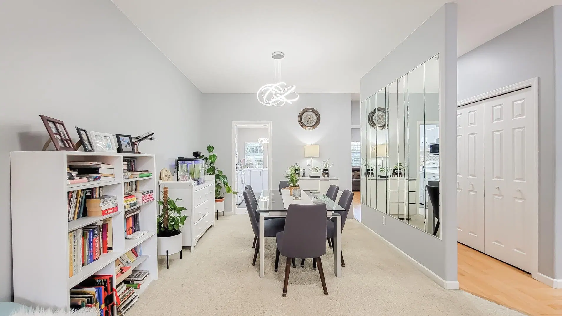 Photo 5 of 19 at #19 – 15677 24 Avenue