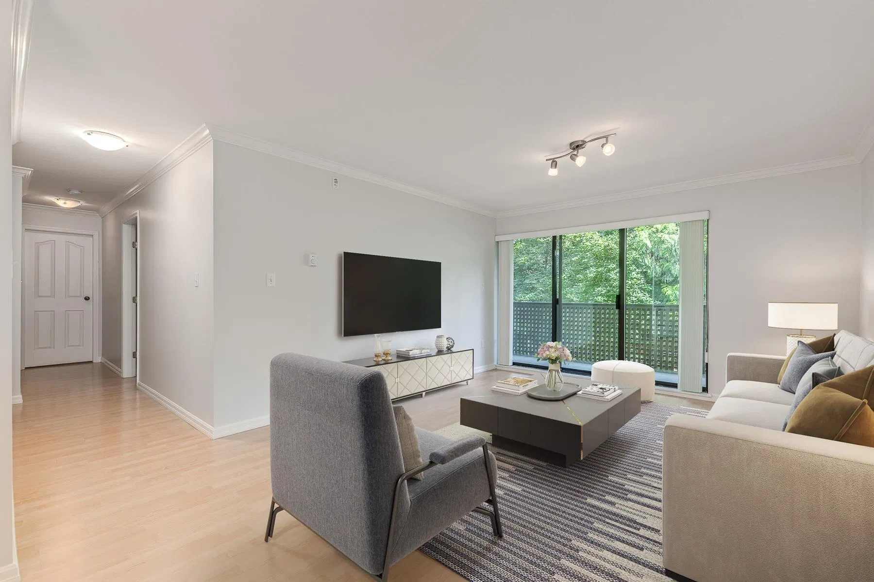 Photo 5 of 16 at #205 – 1200 Pacific Street
