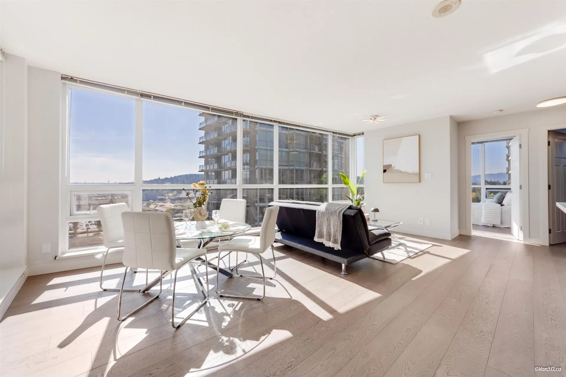 #1106 – 2978 Glen Drive
