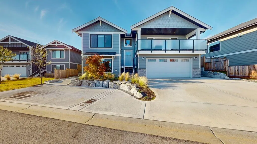 Photo 1 of 22 at 5629 Kingbird Crescent