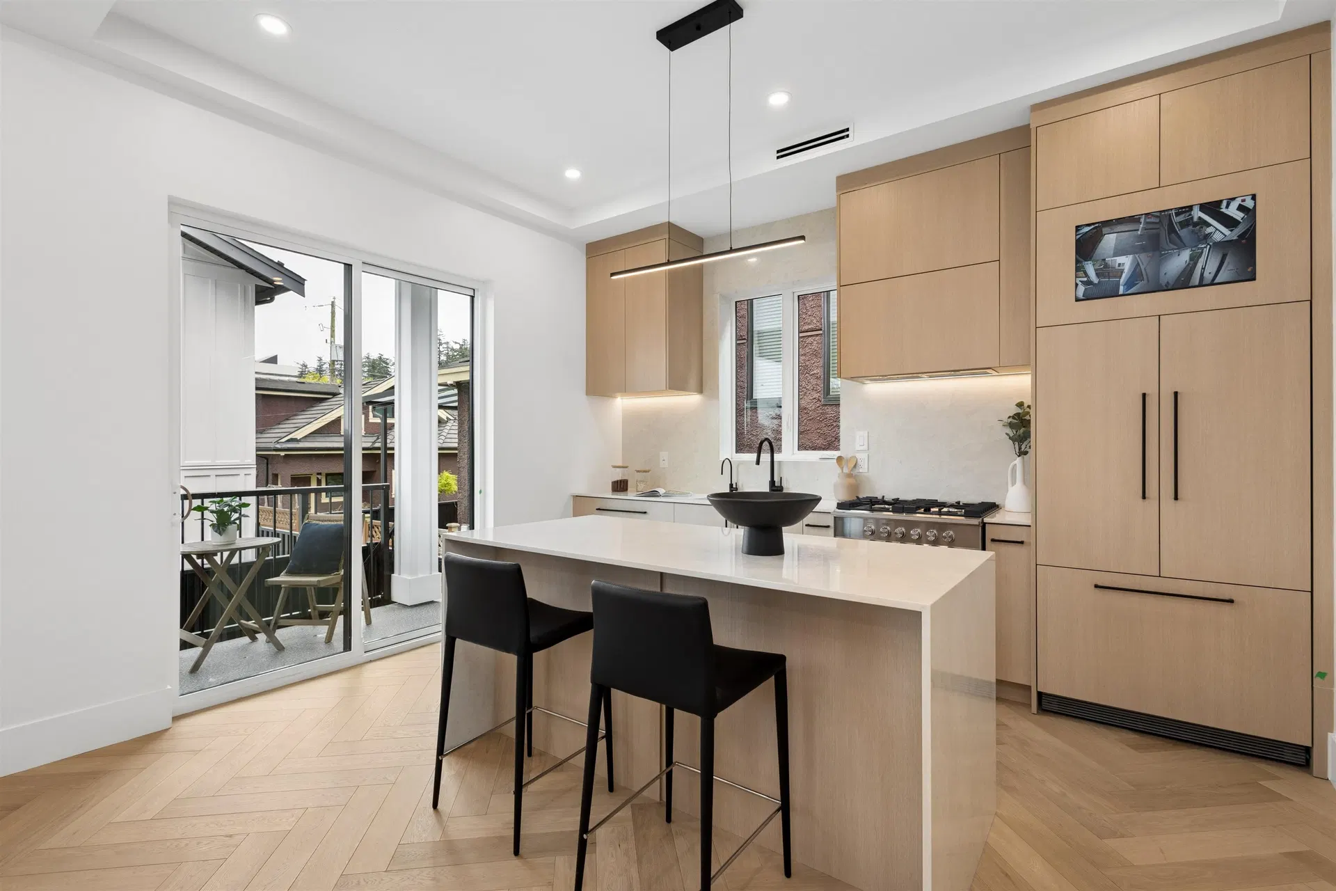 Photo 1 of 40 at #1 – 3637 E 46th Avenue