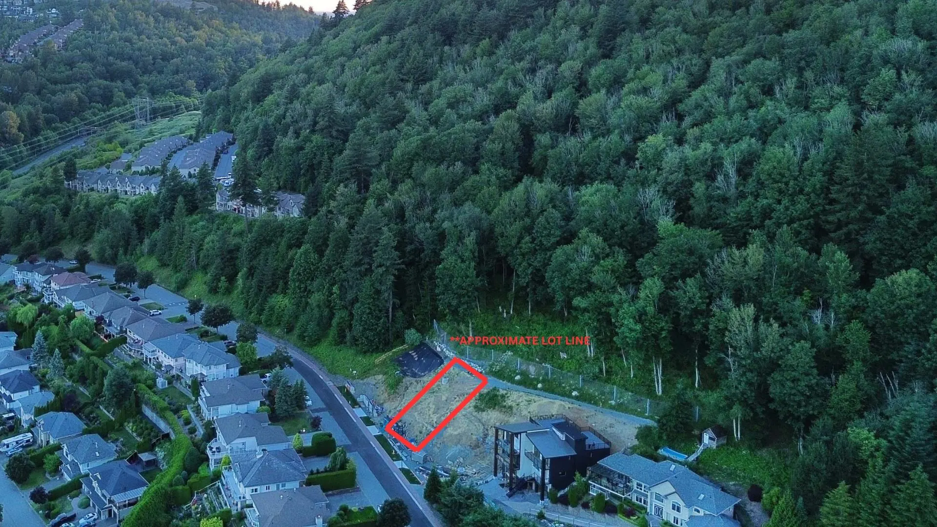 Photo 3 of 8 at #2 – 36228 Sandringham Drive