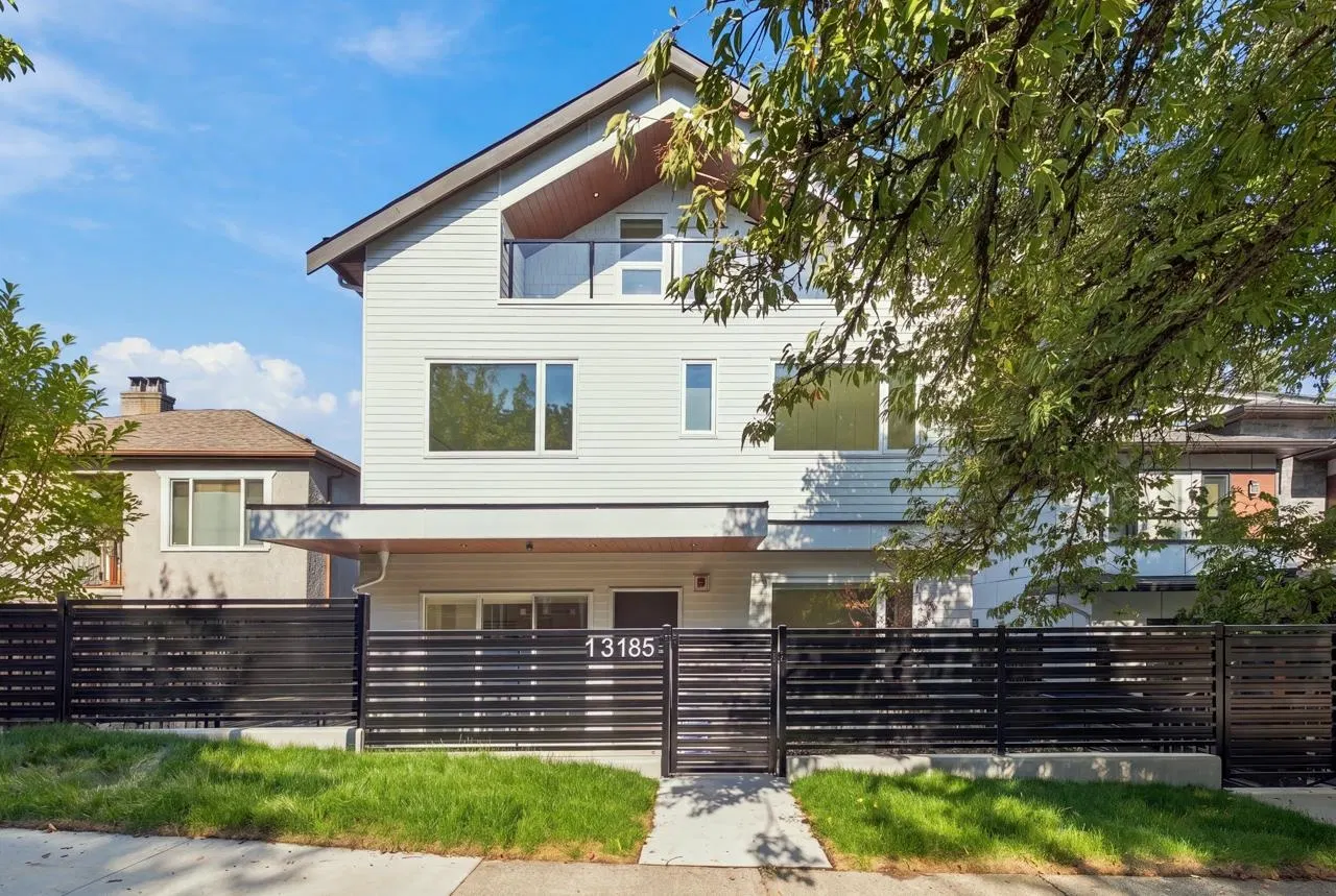 Photo 2 of 35 at #1 – 3185 Graveley Street