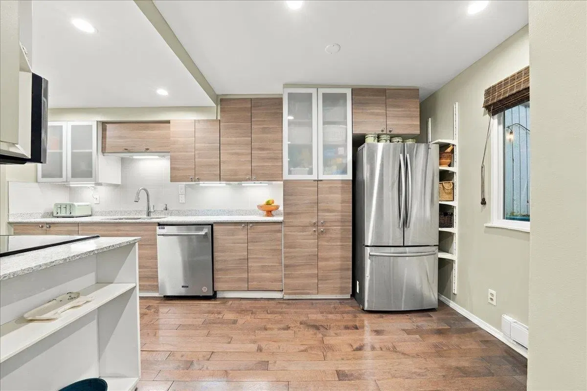 Photo 3 of 40 at #5 – 1240 Falcon Drive