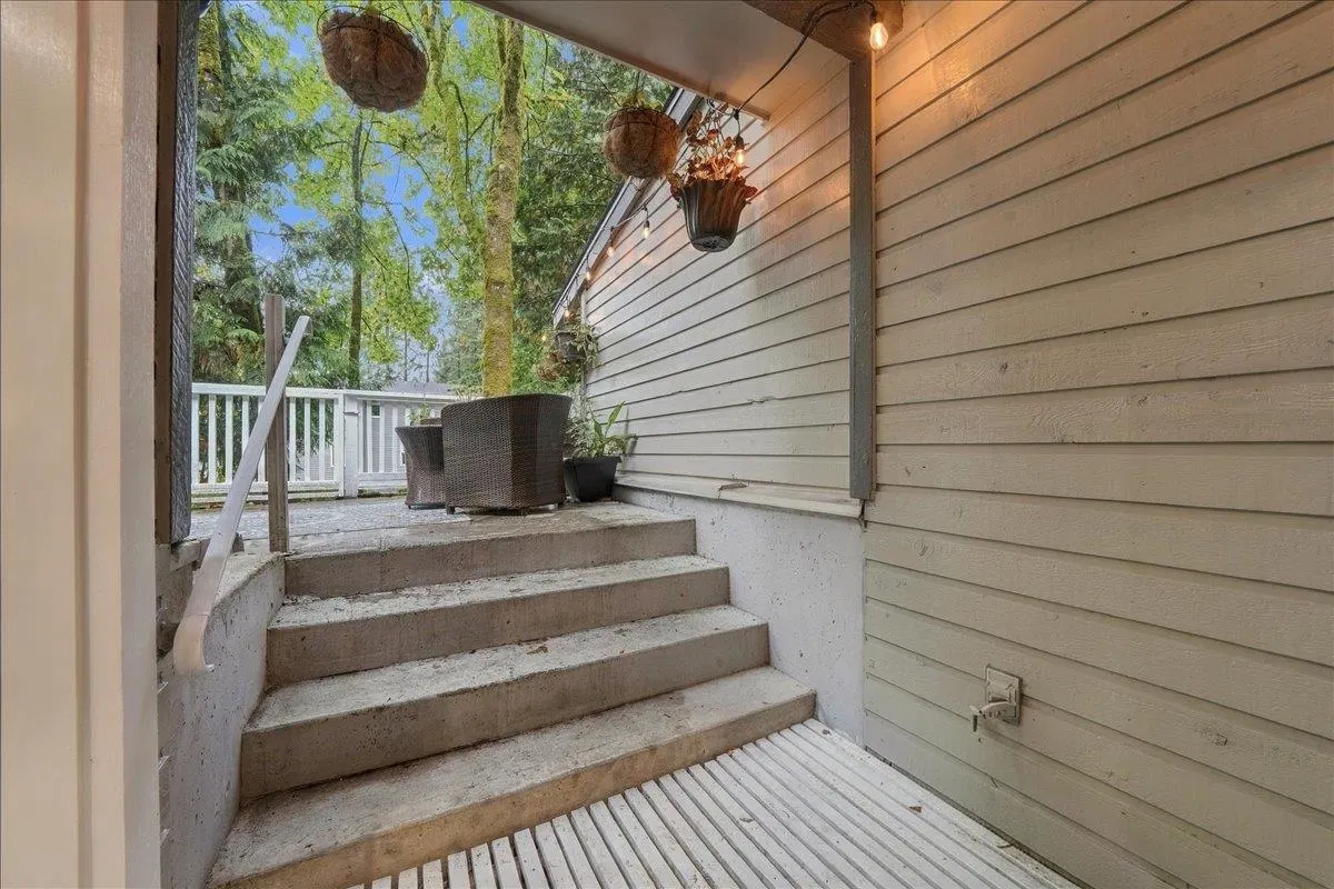 Photo 4 of 40 at #5 – 1240 Falcon Drive