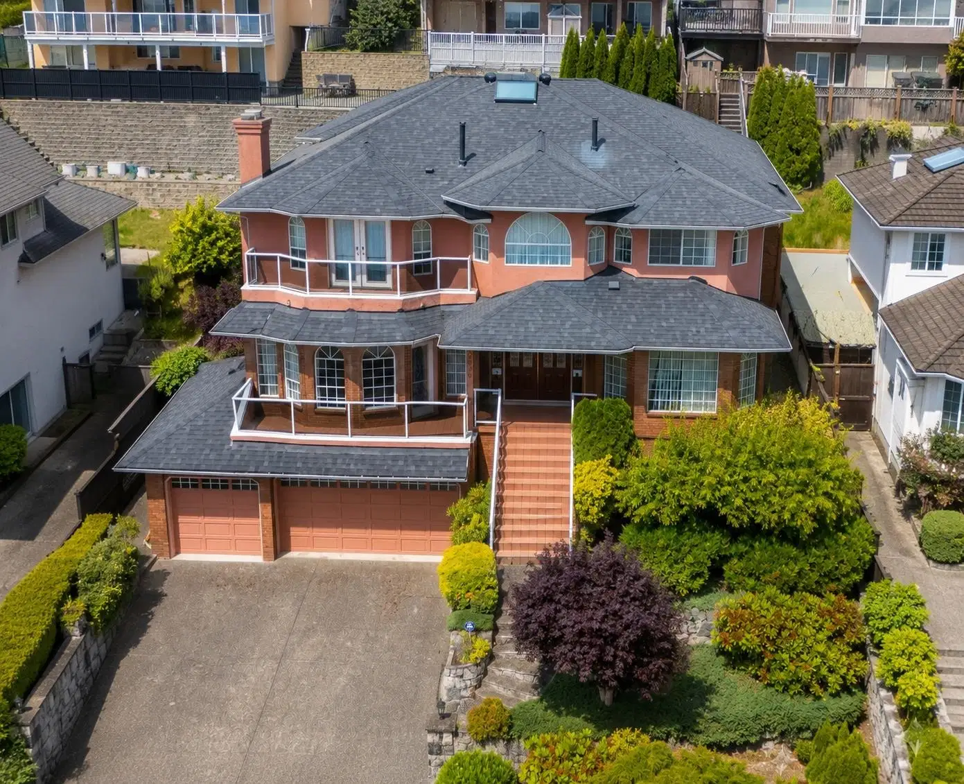 2248 Sicamous Avenue
