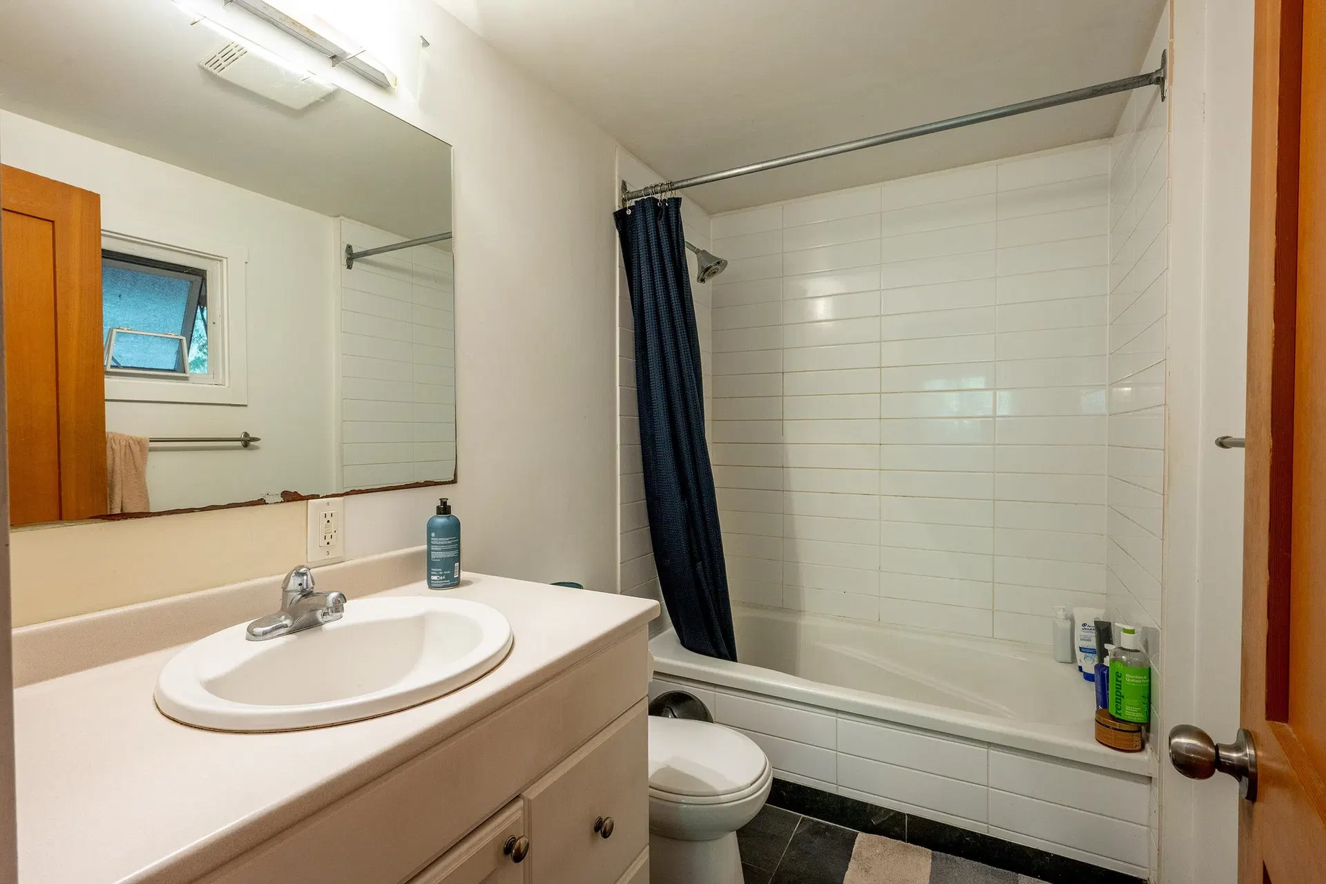 Photo 5 of 25 at 2214 Brandywine Way