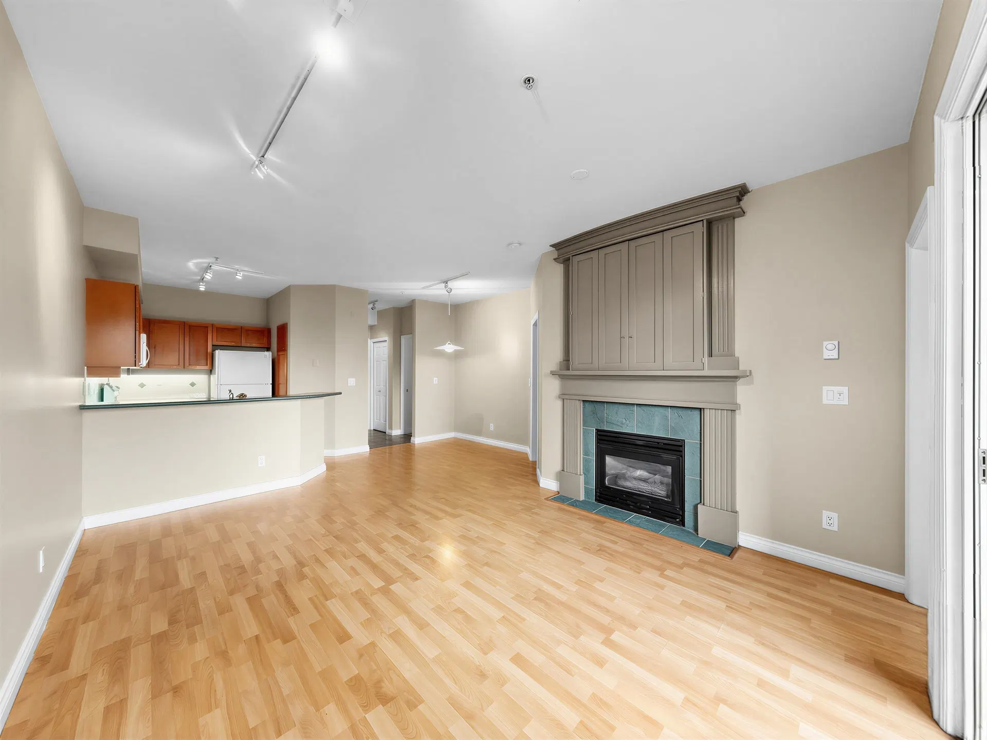 Photo 3 of 40 at #204 – 131 W 3rd Street