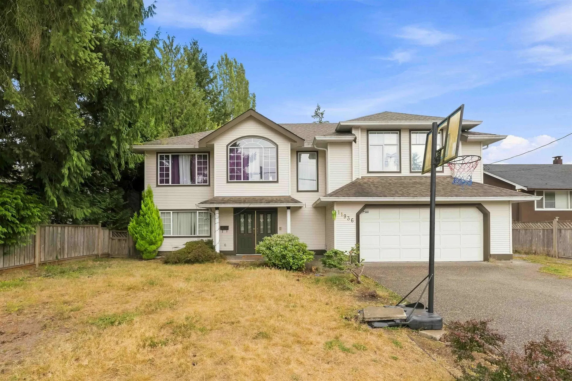 Photo 1 of 30 at 11936 236 Street