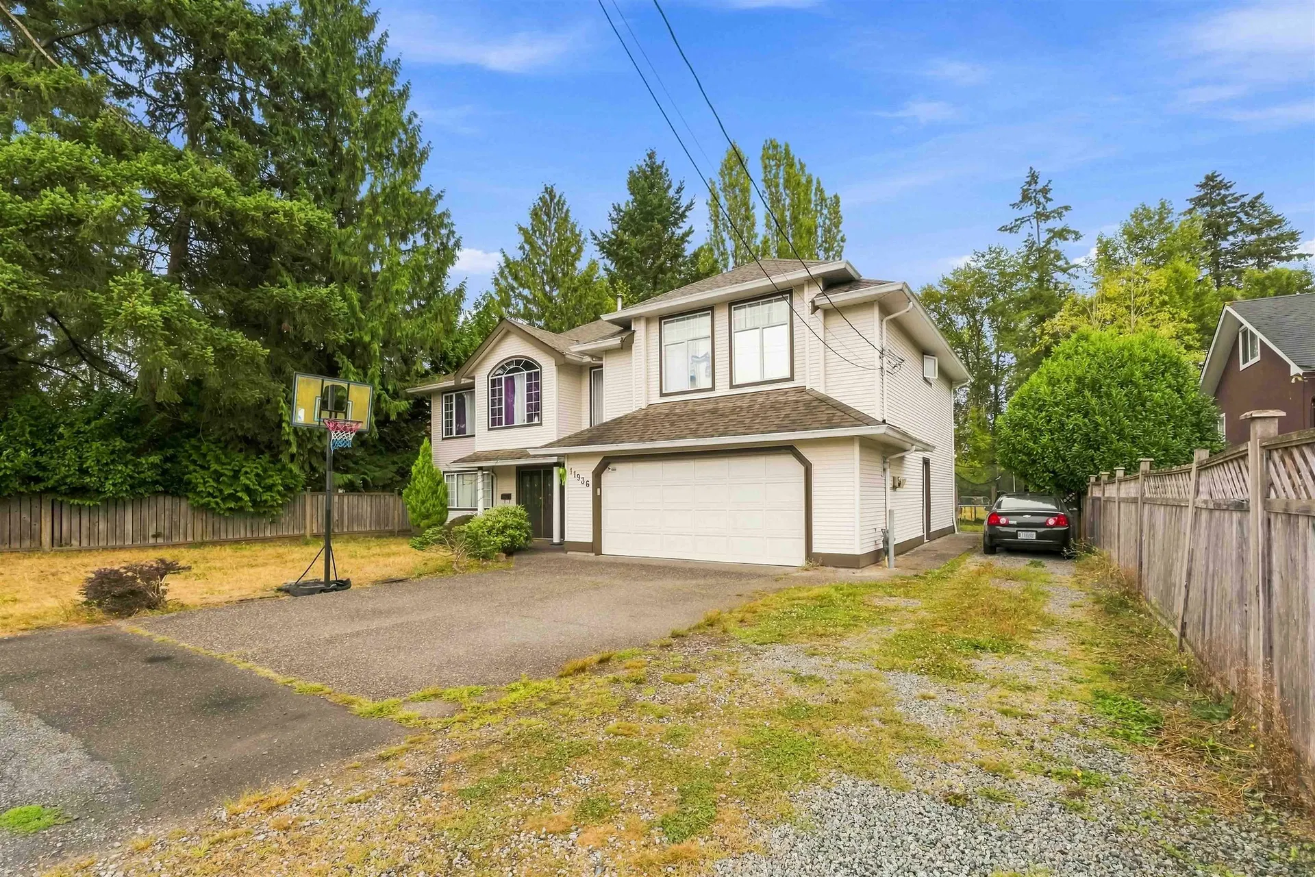 Photo 2 of 30 at 11936 236 Street