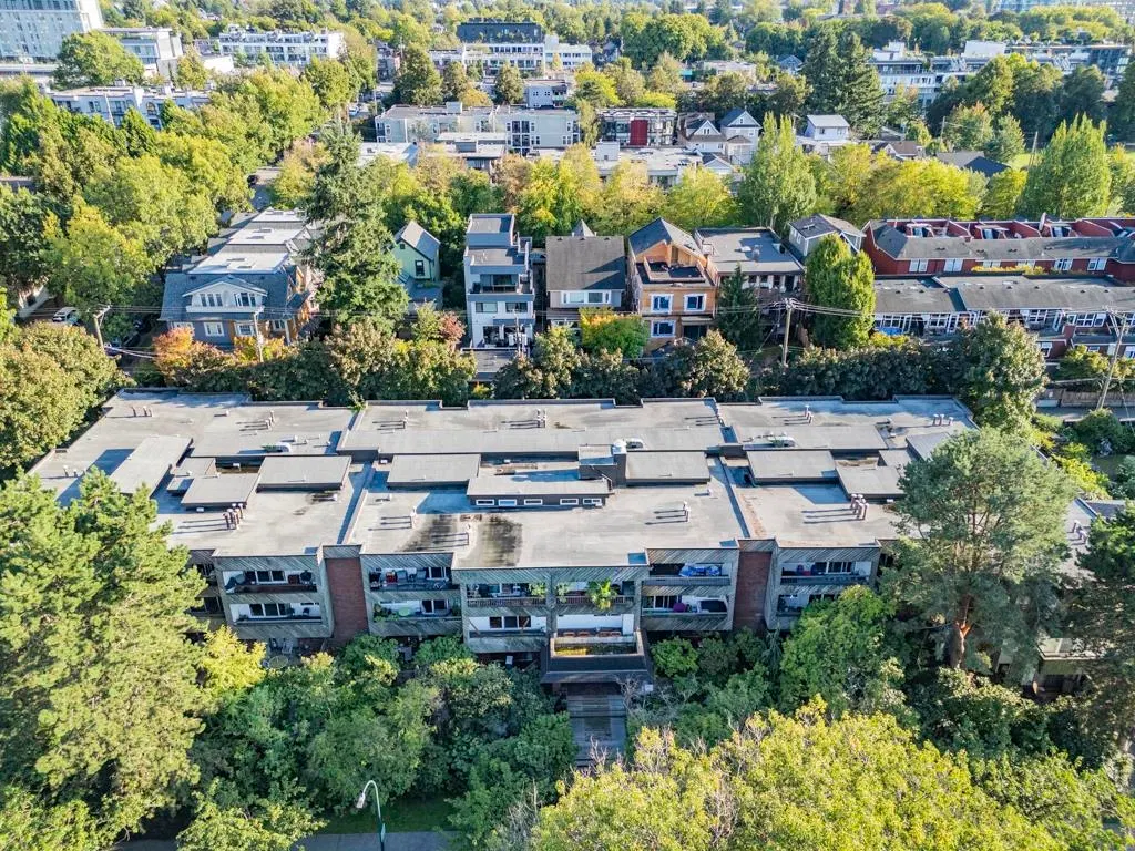 Photo 3 of 27 at #212 – 550 E 6th Avenue