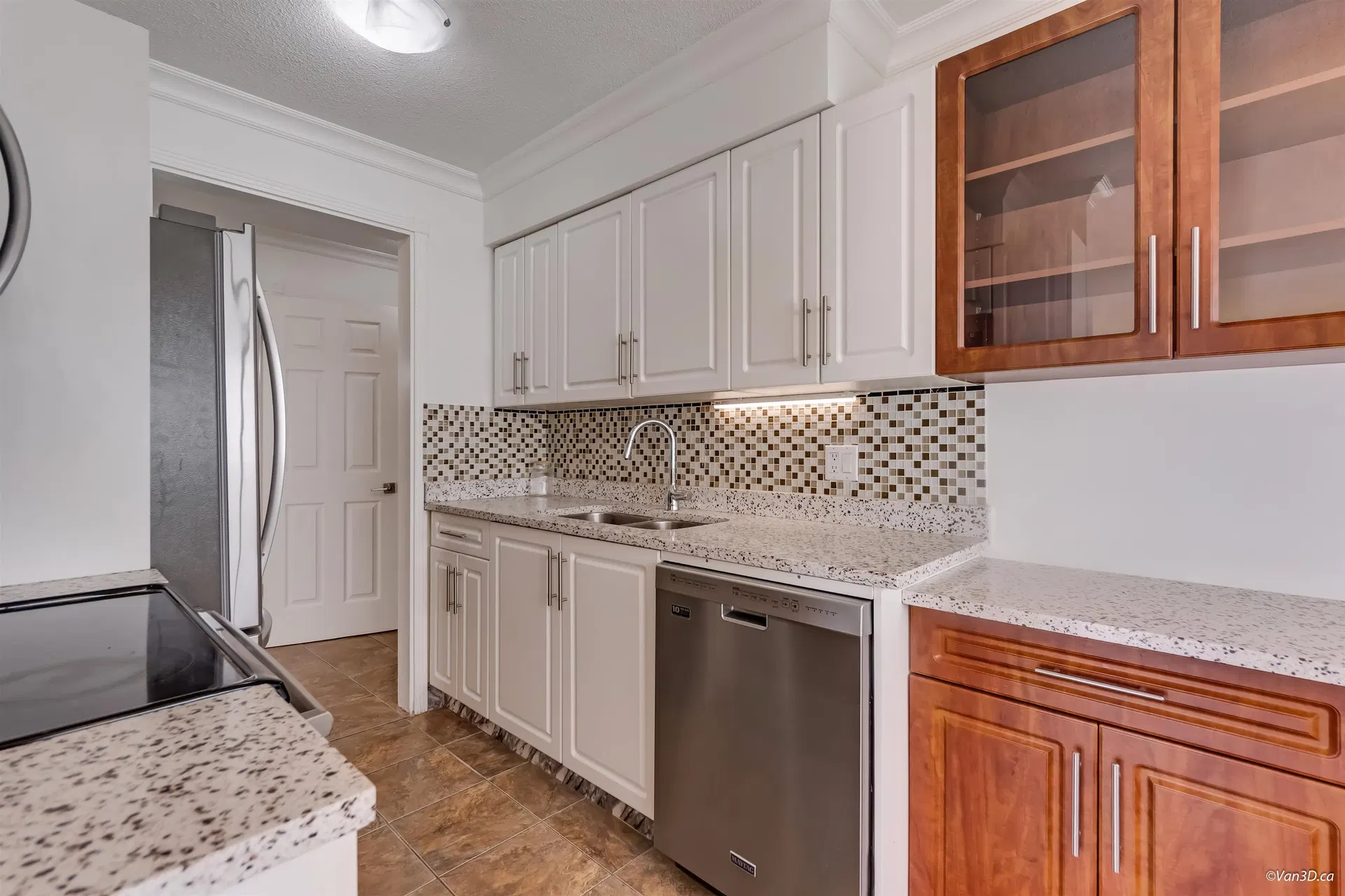 Photo 4 of 26 at #111 – 235 E 13th Street