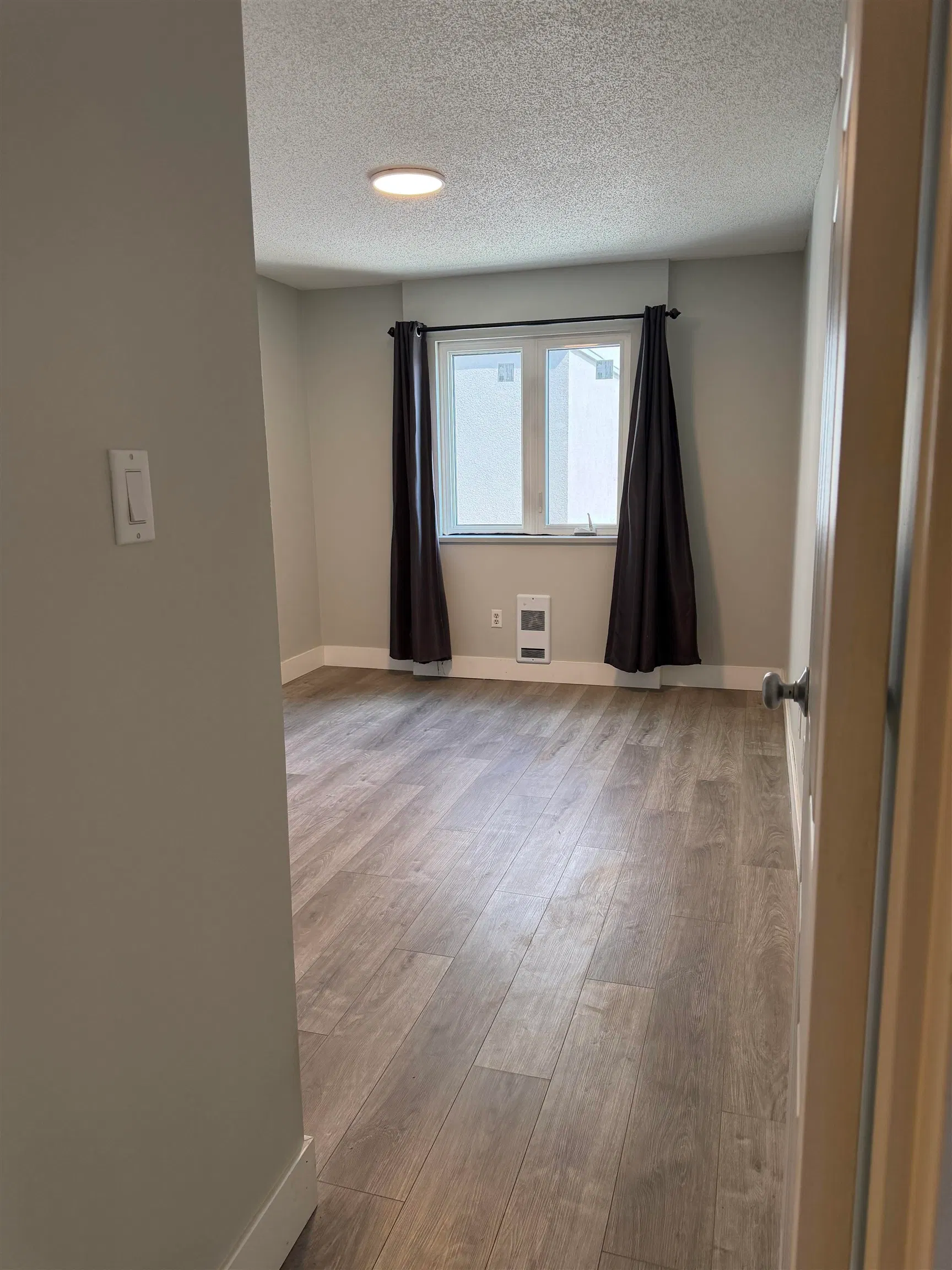Photo 4 of 18 at #223 – 1202 London Street