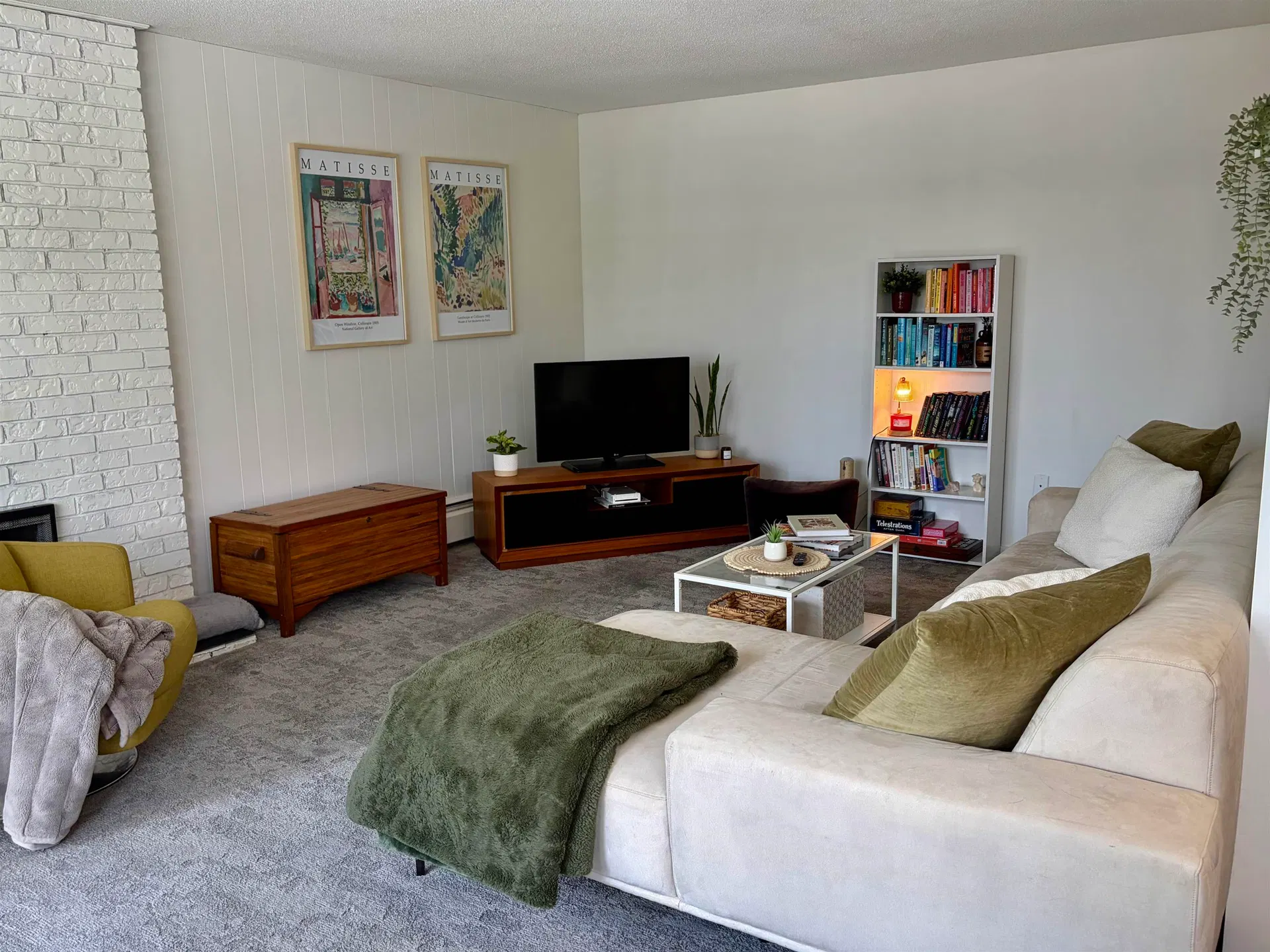 Photo 5 of 27 at #202 – 1345 Chesterfield Avenue