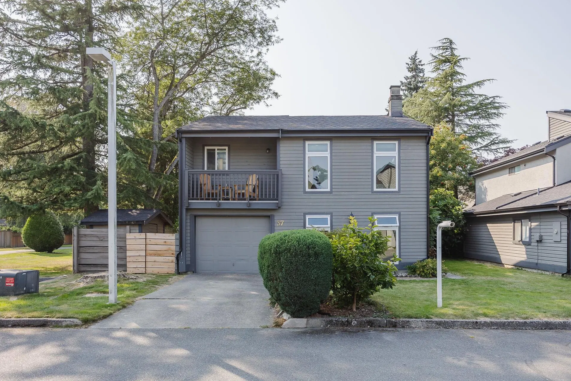 #37 – 6245 Sheridan Road