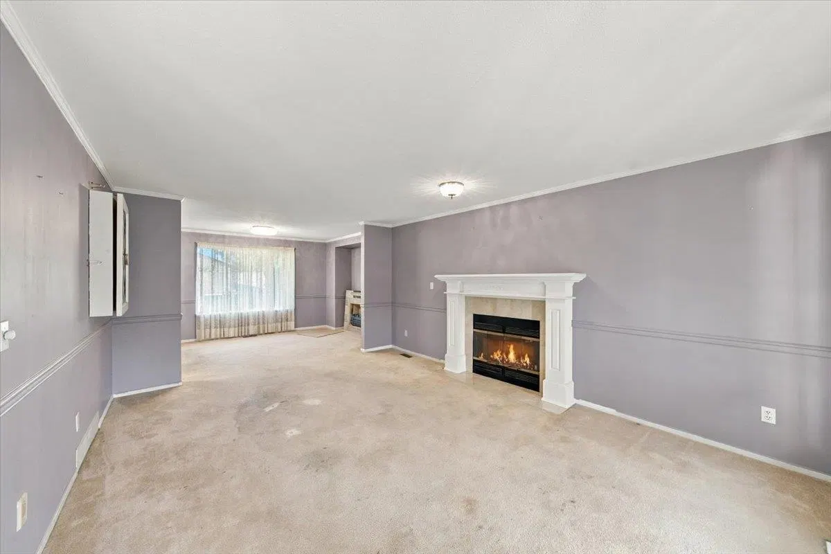 Photo 5 of 35 at 21583 126 Avenue