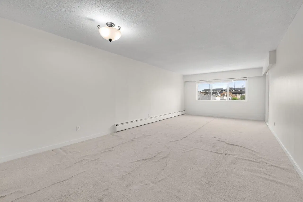 Photo 2 of 22 at #212 – 6420 Buswell Street