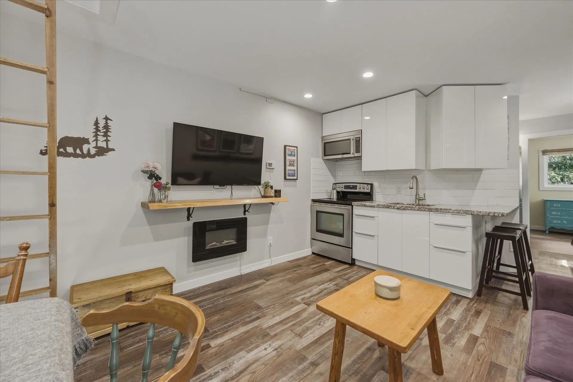Photo 1 of 16 at #3 – 2231 Sapporo Drive
