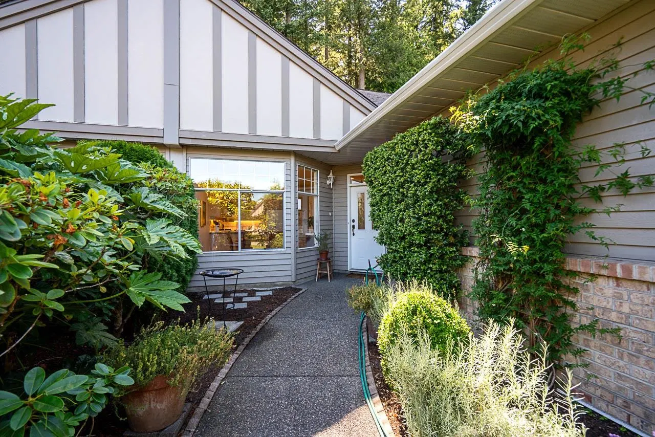 Photo 2 of 40 at #87 – 2533 152 Street