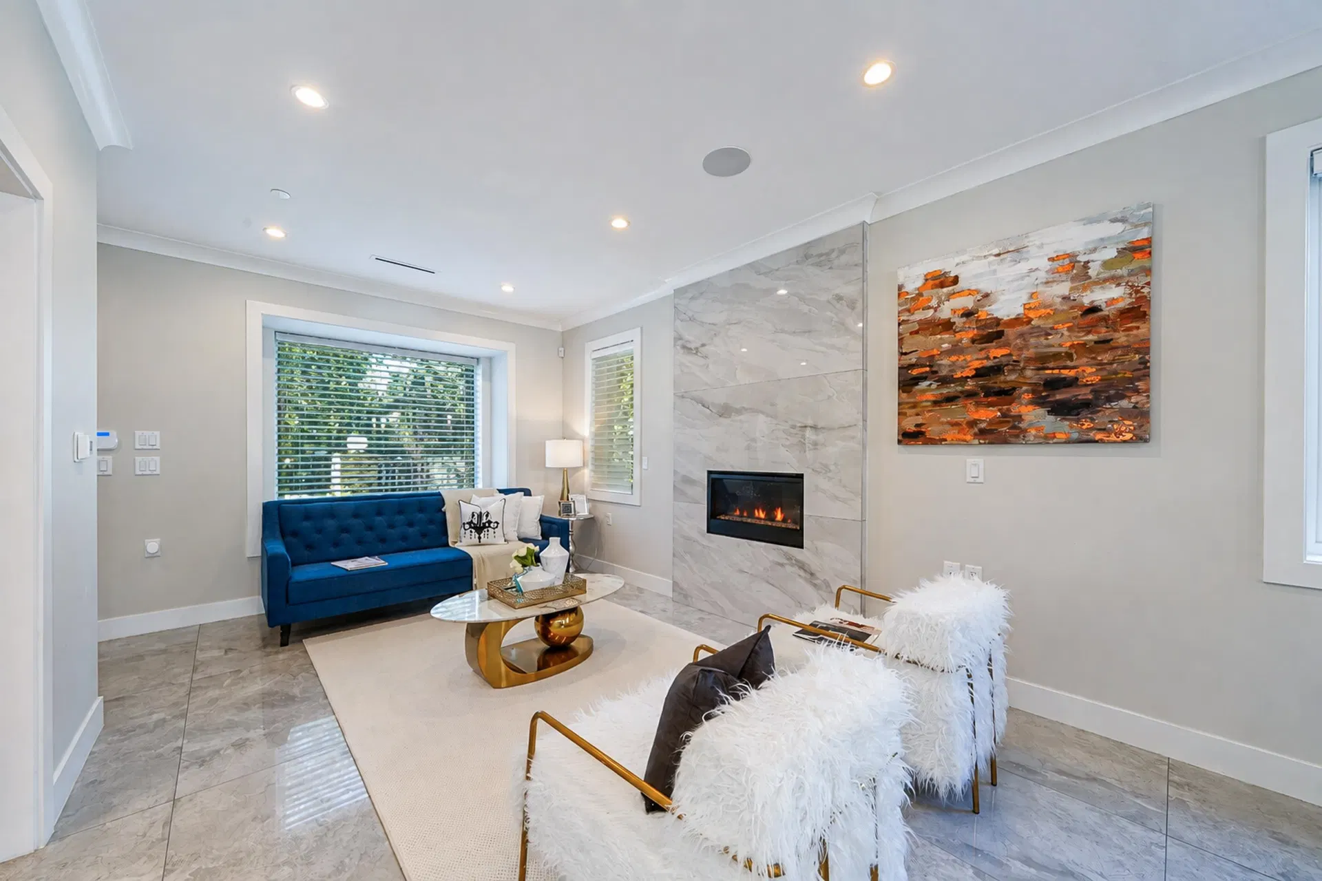 Photo 4 of 32 at 6576 Yew Street