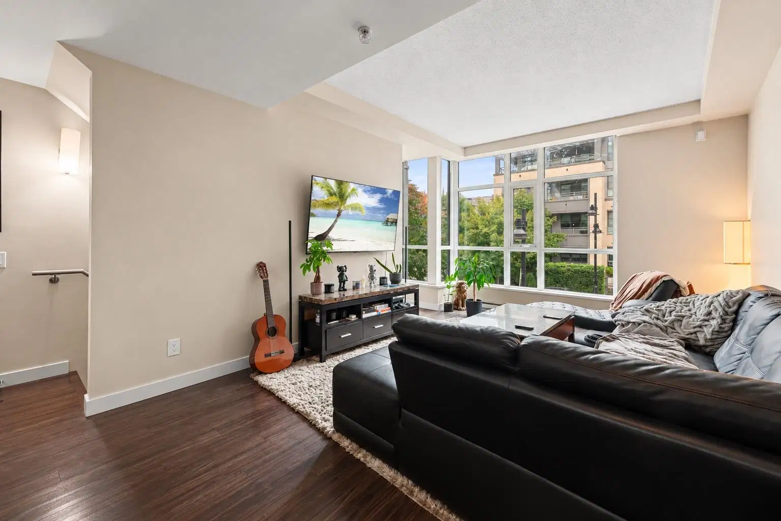 #104 – 578 Emerson Street