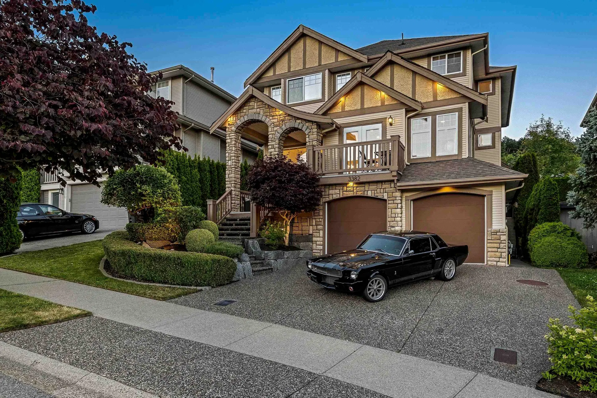 3382 Applewood Drive