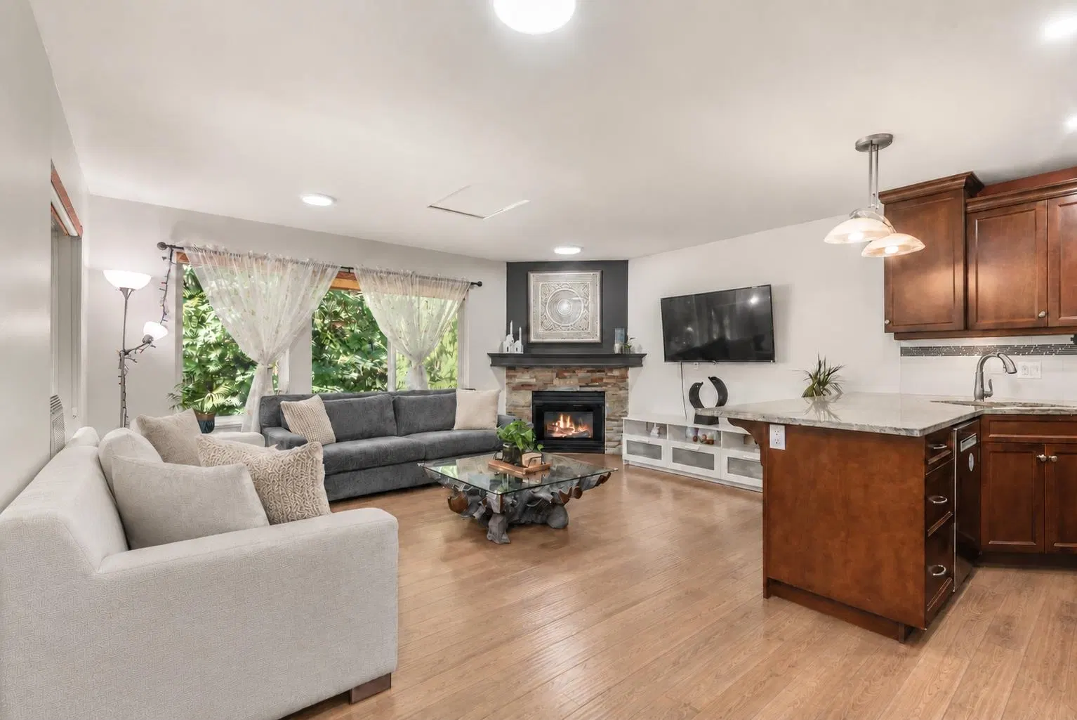 Photo 4 of 36 at #15 – 11355 Cottonwood Drive