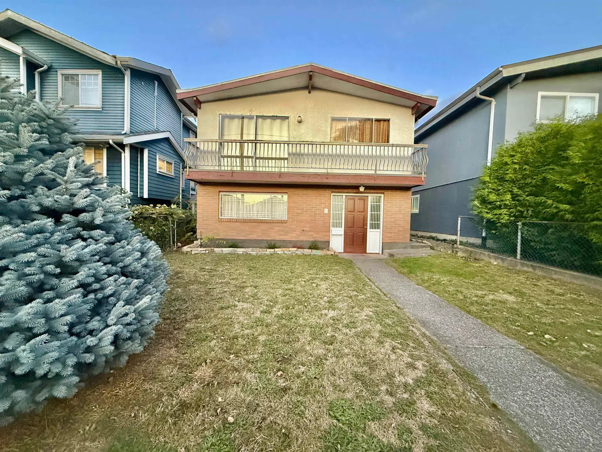 3850 Lillooet Street
