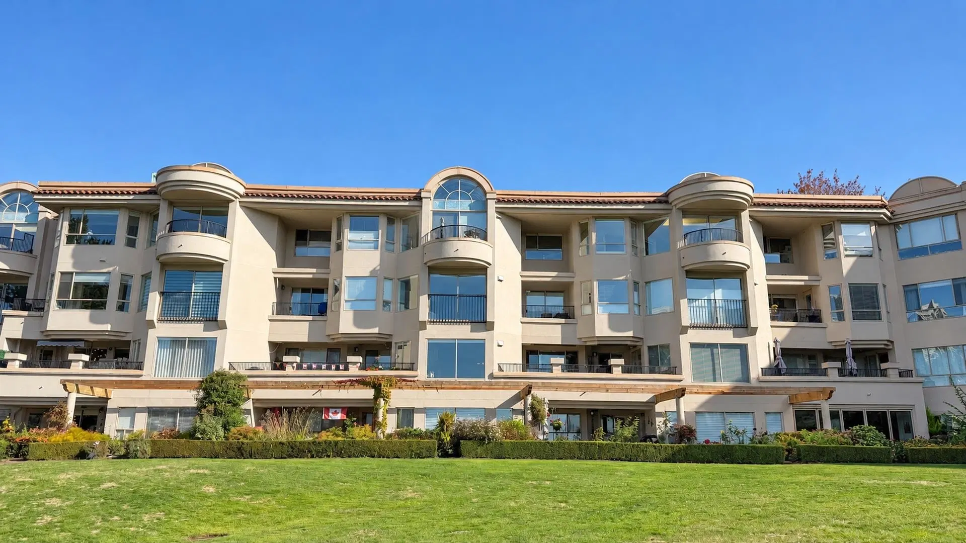 Photo 1 of 25 at #306 – 1859 Spyglass Place