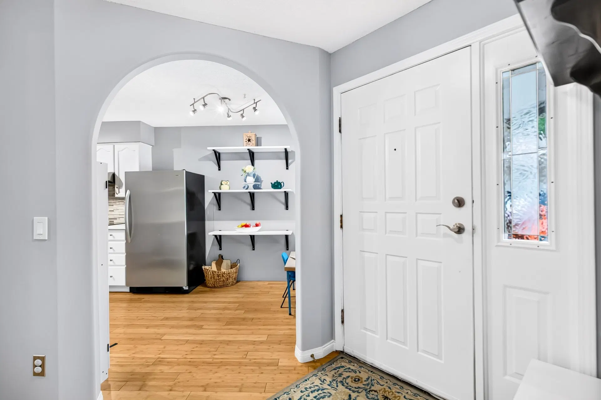 Photo 4 of 39 at #11 – 9045 Walnut Grove Drive