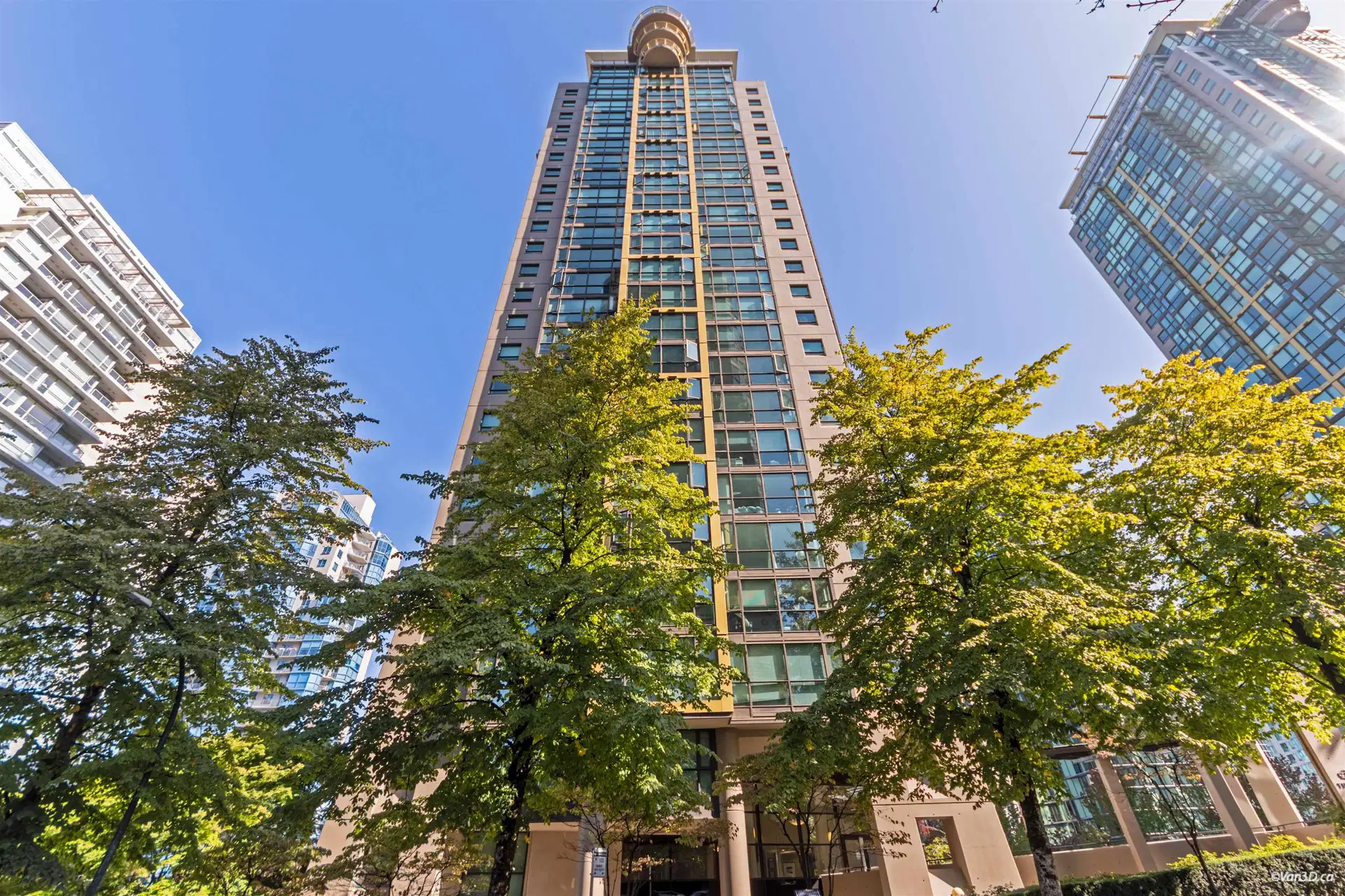 #403 – 1367 Alberni Street
