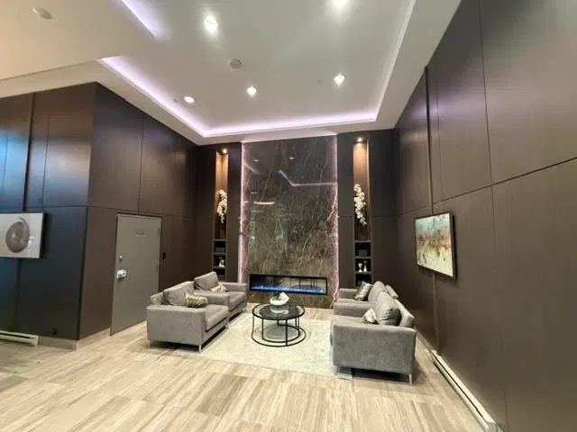 Photo 3 of 14 at #1505 – 3096 Windsor Gate