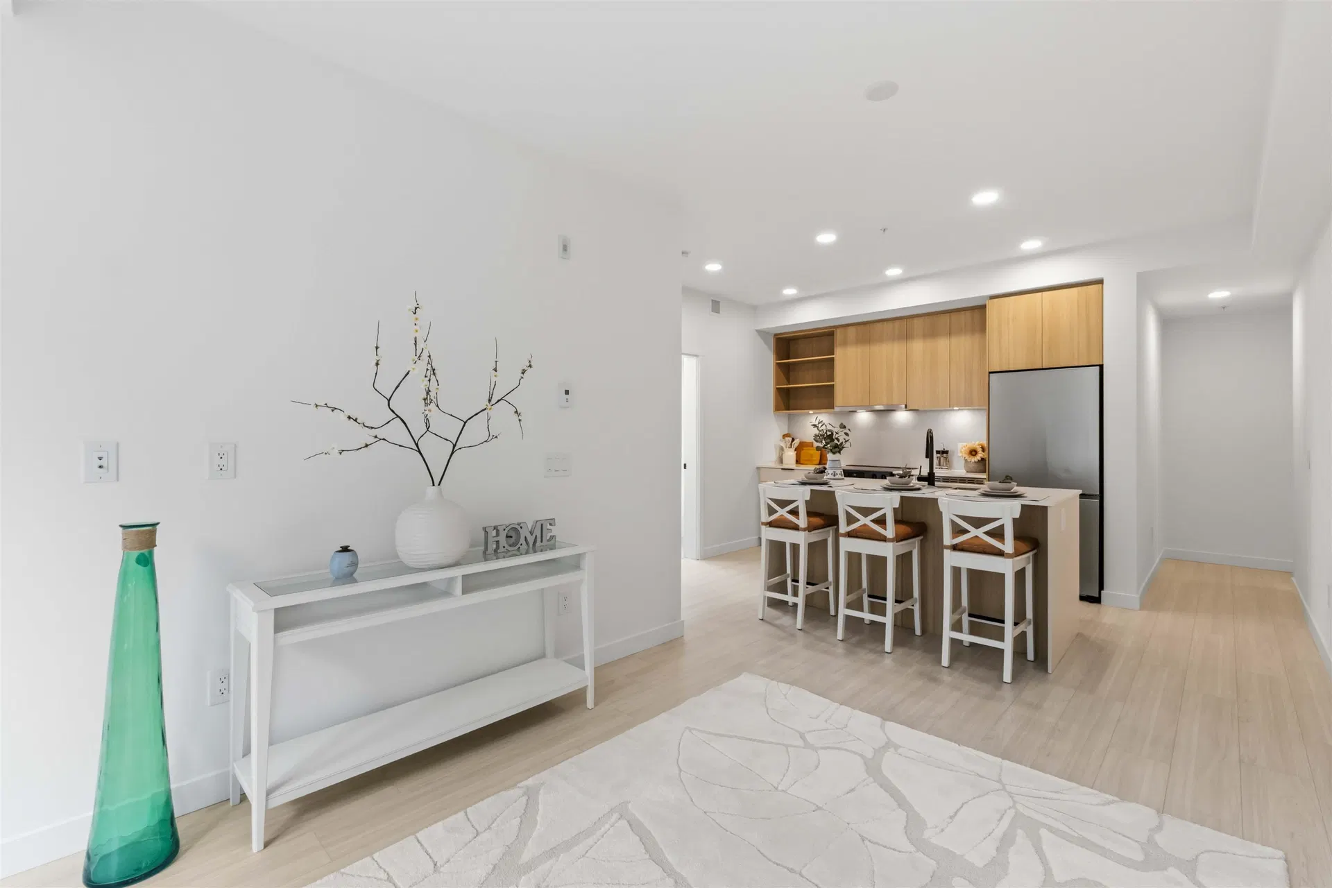 Photo 4 of 30 at #403 – 13439 94a Avenue