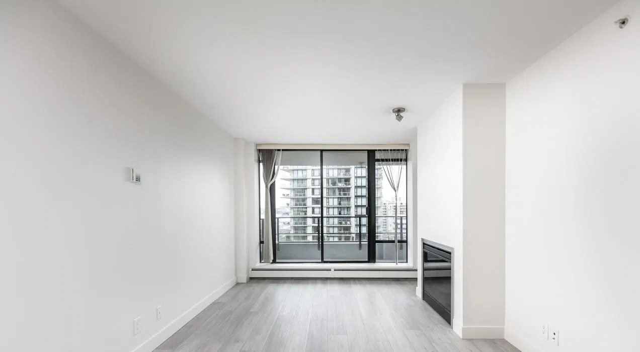 Photo 2 of 13 at #602 – 151 W 2nd Street