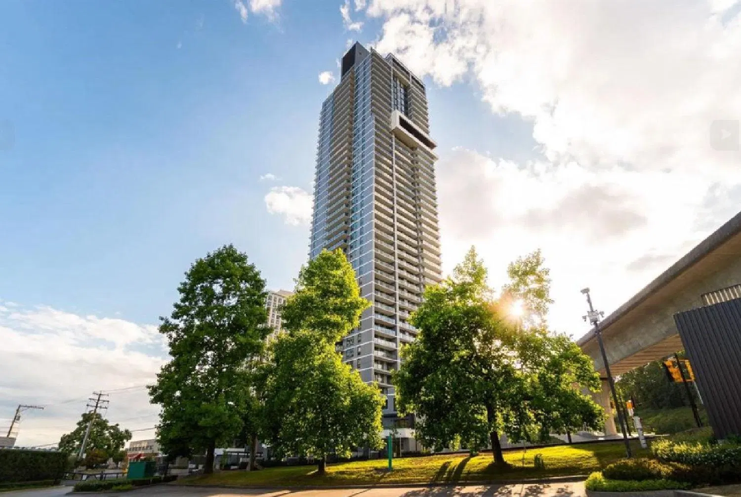 #3703 – 2135 Springer Avenue
