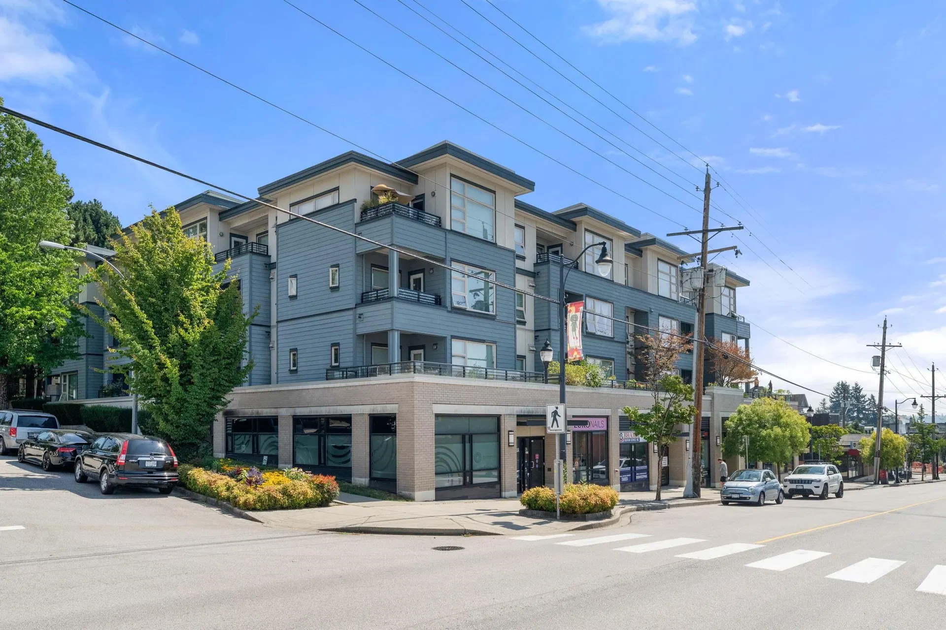 Photo 2 of 35 at #302 – 709 12th Street