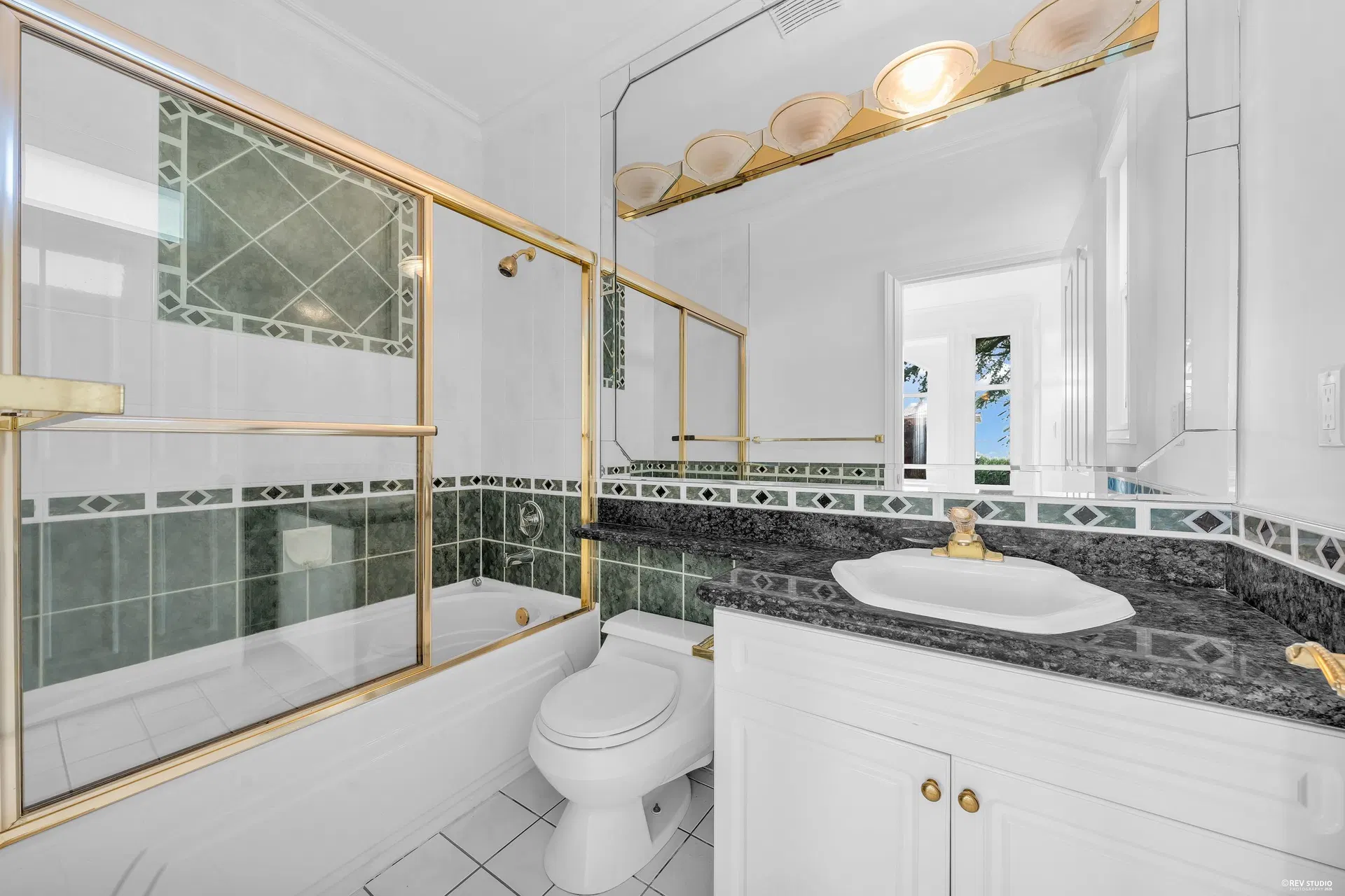 Photo 5 of 37 at 6091 Selma Avenue
